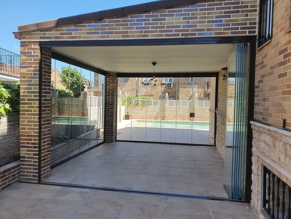 Porches con cortina de cristal (1)