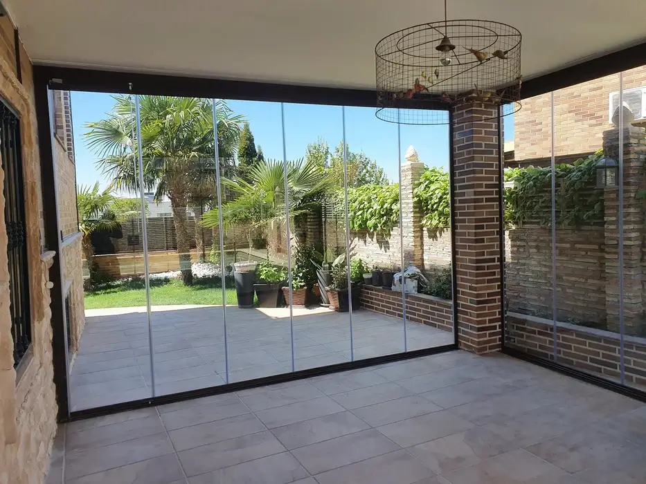 Porches con cortina de cristal (1)